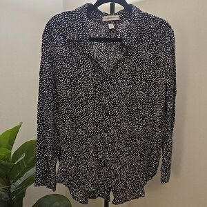 Chic Women's Black and White Polka Dot Blouse